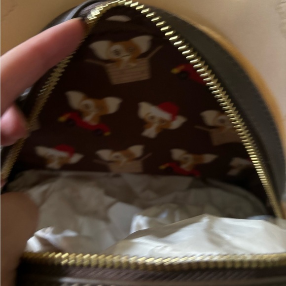 NWT Mogwai Gizmo Gremlins Loungefly Xmas Cosplay Holiday Min Backpack - Picture 7 of 13
